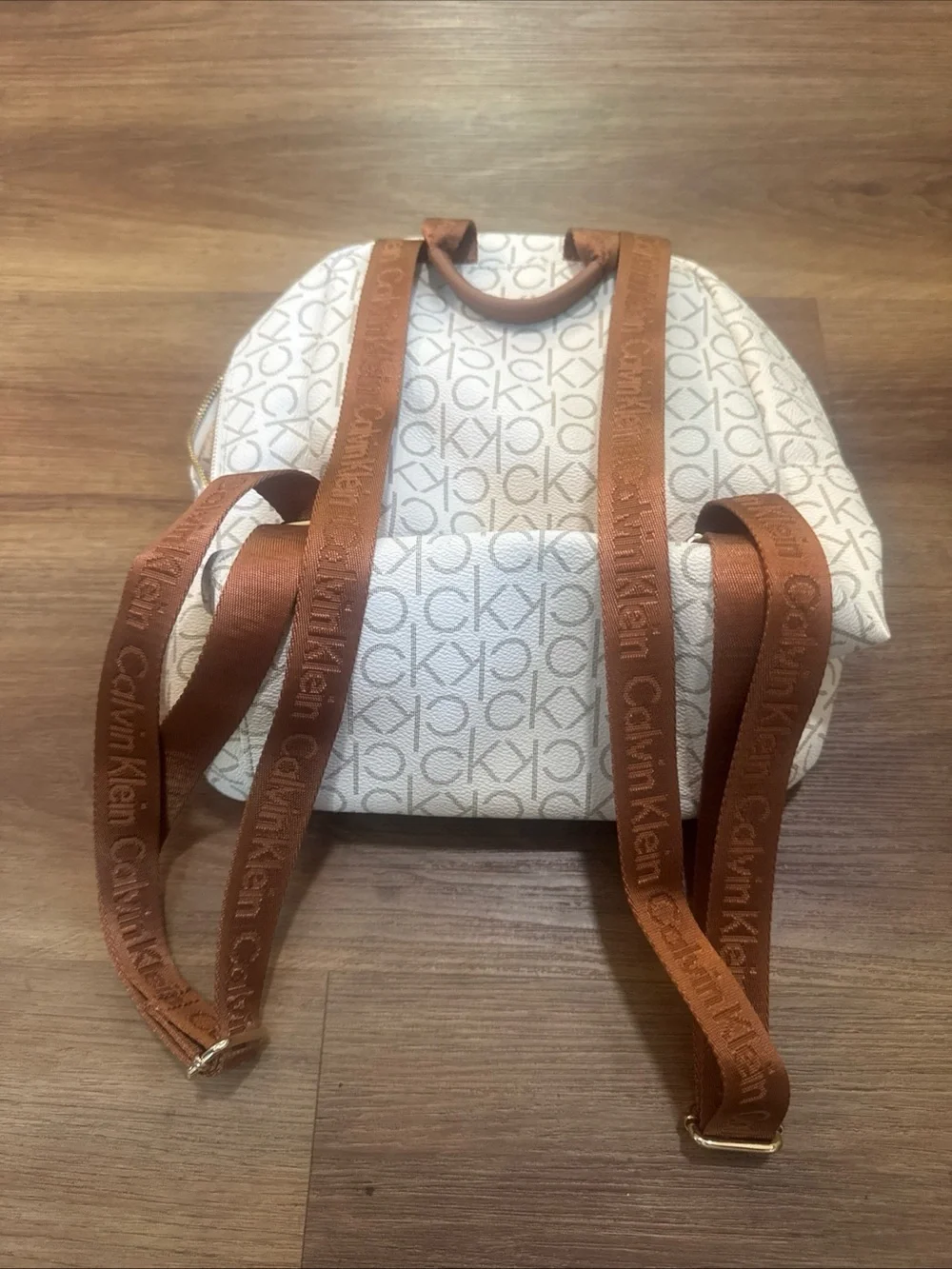 Calvin Klein Women's Backpack **BROKEN ZIPPER DISCOUNT**